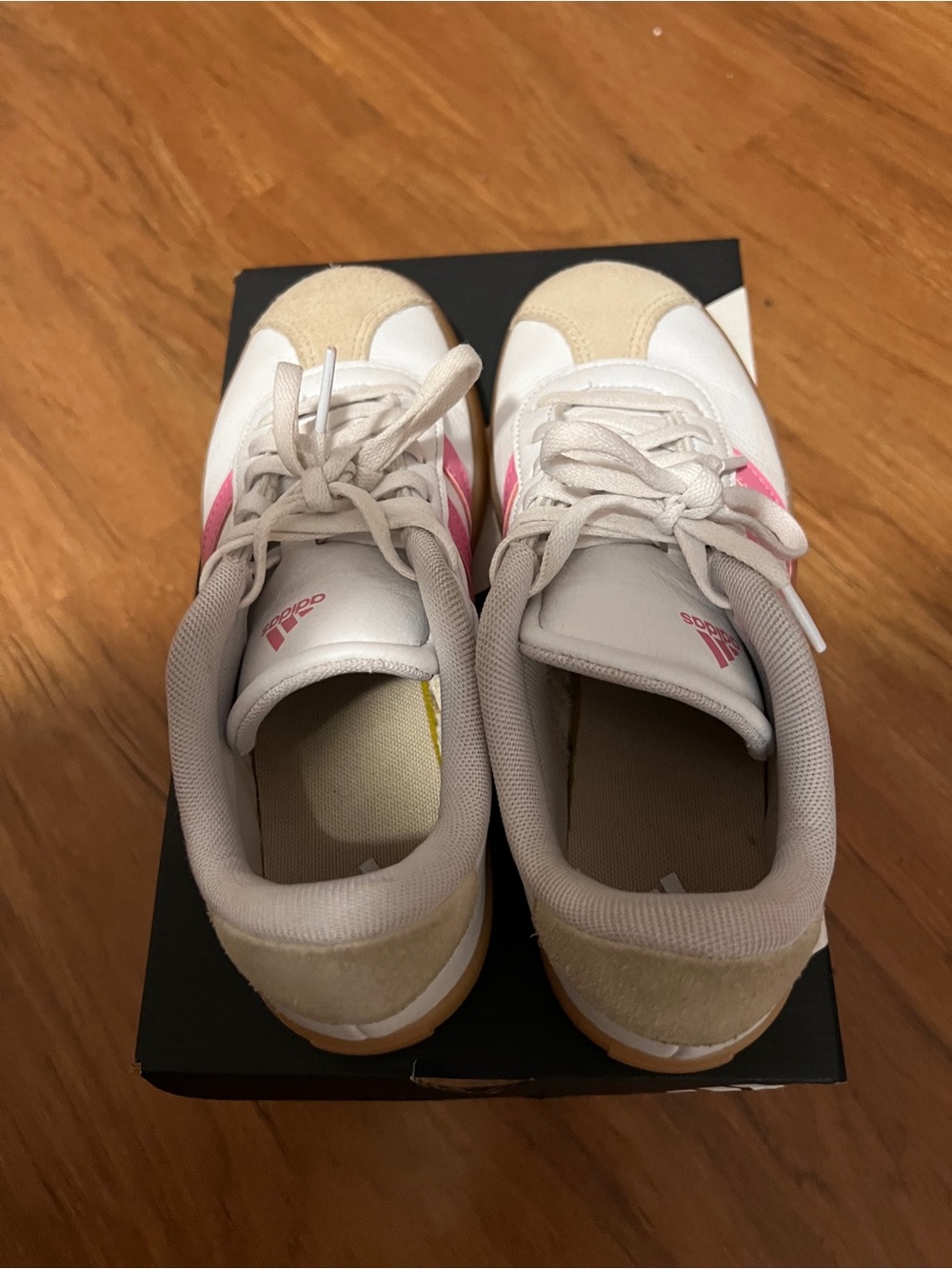 Reebok Women’s White and Pink Retro Runner